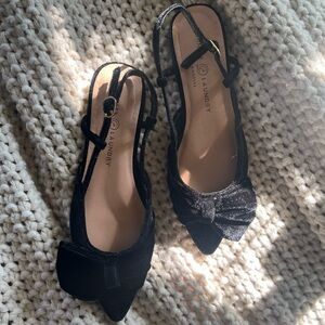 NWOB Black Velvet Bow Slingback Flats